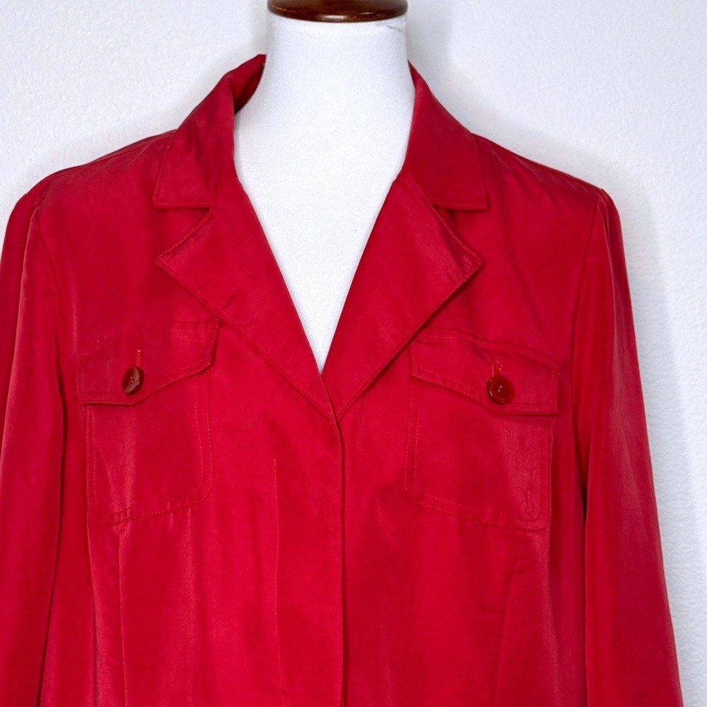 CHICOS Lightweight Button Up Jacket Sz 2 LG‎ Red Pockets Drawstring Waist Travel - Picture 3 of 9
